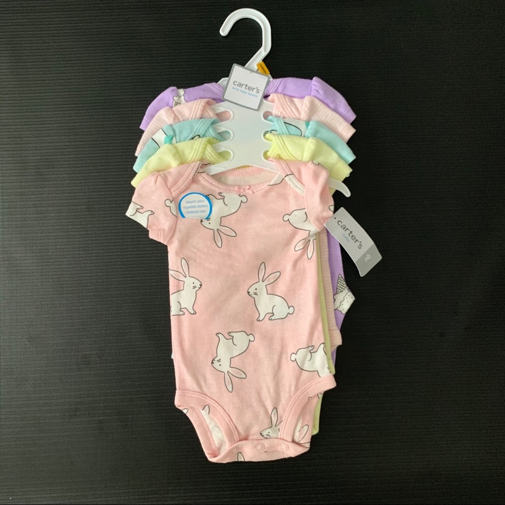 Carter’s baby set